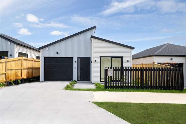 40 Whakairo Crescent Gulf Harbour_1