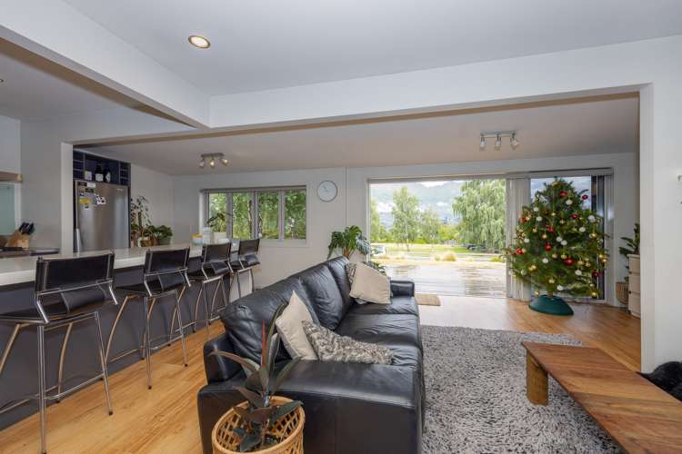 223 Beacon Point Road Wanaka_8