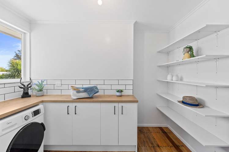 21 Hinemoa Avenue Taupō_16