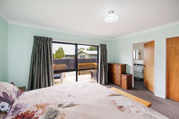 15 Mountfort Grove Feilding_22