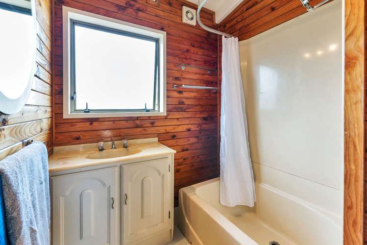 23 Bluewater Place Wattle Downs_22