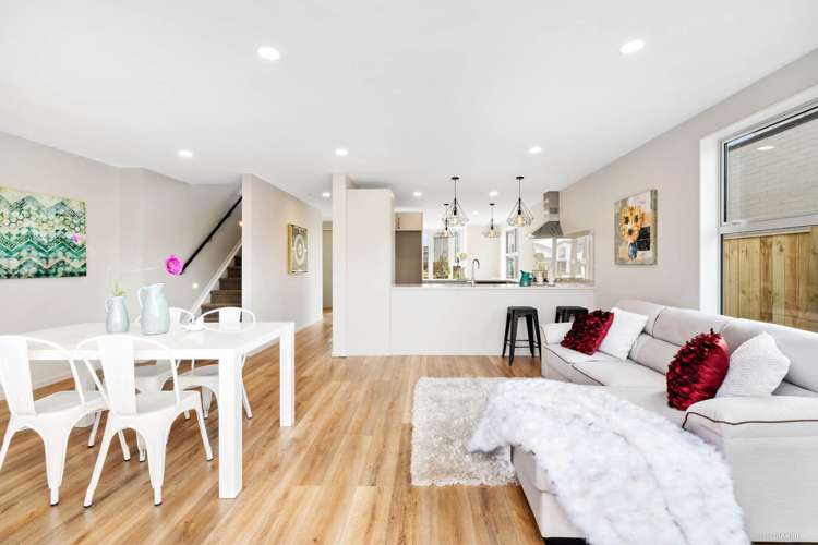 3 Flight Place Takanini_2