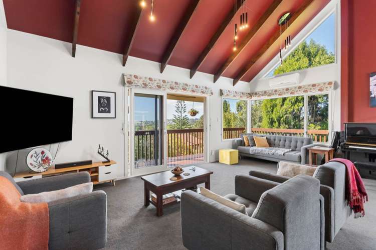 14 Longfellow Parade Glen Eden_30