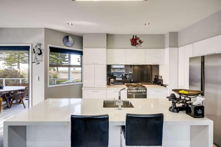 84 Te Awa Avenue Te Awa_4