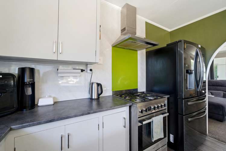 227 & 229 Bain Street Clifton_7