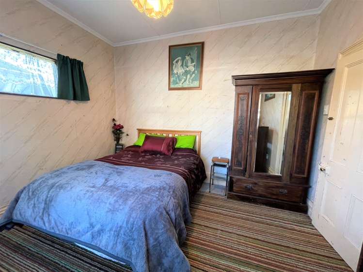 153 Benhar Road Balclutha_15