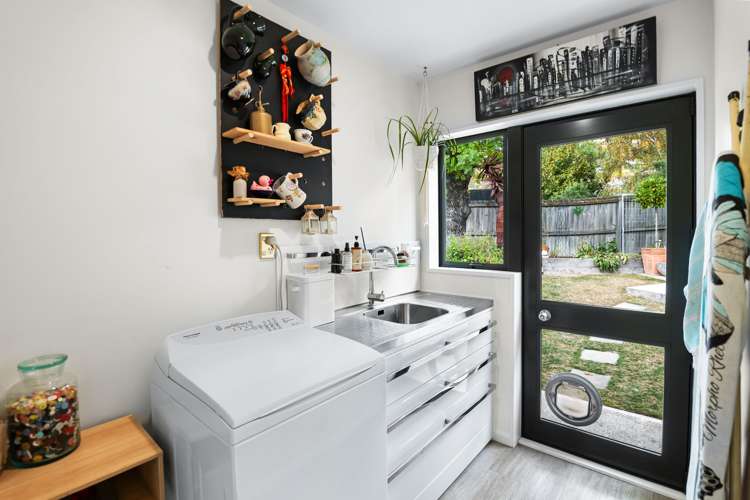 419 Port Hills Road Hillsborough_22