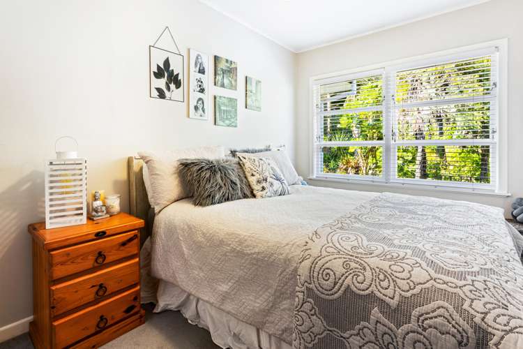 44 Huia Road Titirangi_10