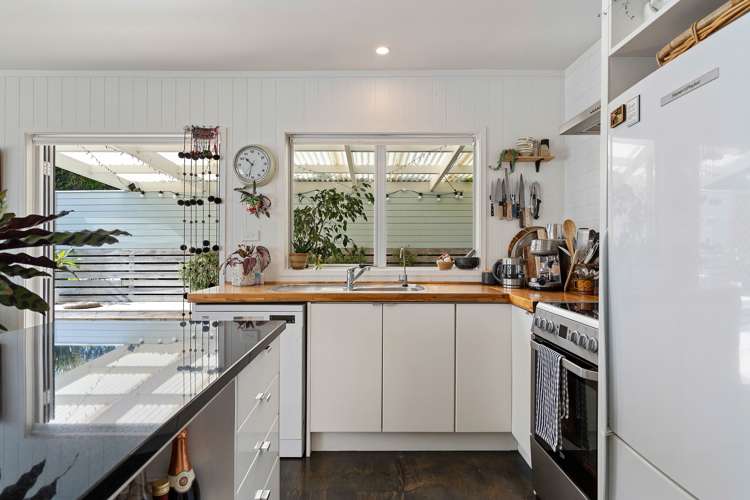 105 Ngati Porou Place Whangamata_9