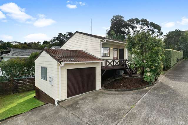 Standalone, Internal access garage, Sunroom, Patio