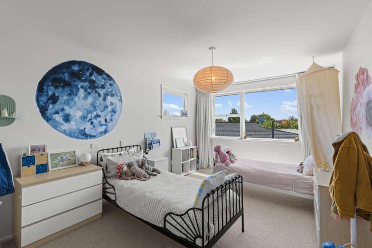 21 Woodstock Place Russley_16