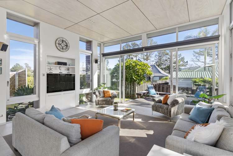 12 Dunlop Drive Pauanui_6