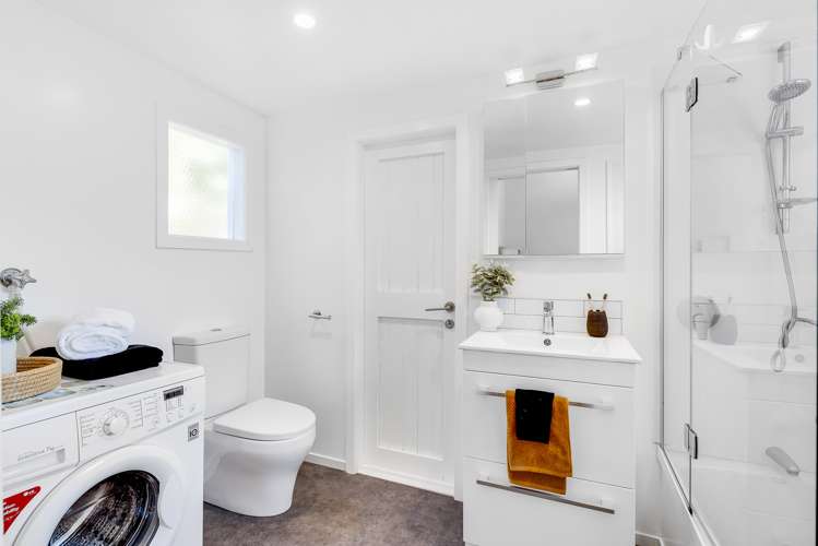 124a Seaview Road Paraparaumu Beach_15