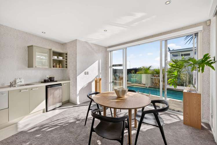 163A Paritai Drive Orakei_18