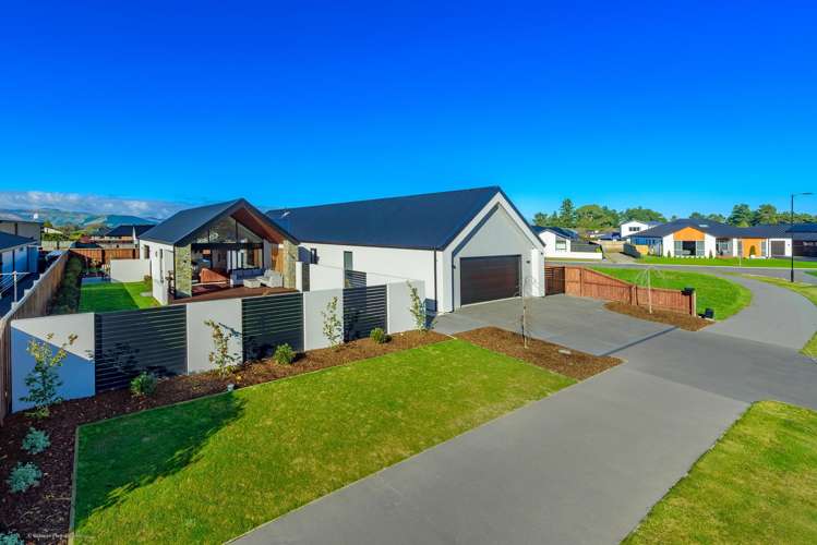 10 Benashet Drive Lincoln_36