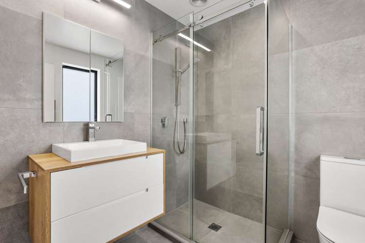 17 Langton Road Stanmore Bay_19