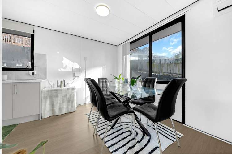 1/233 Glengarry Road Glen Eden_13