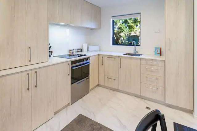 20H/51 Te Kanawa Crescent Henderson_4