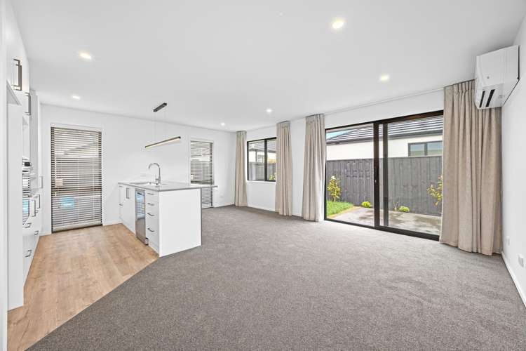8b Appaloosa Way Rolleston_3