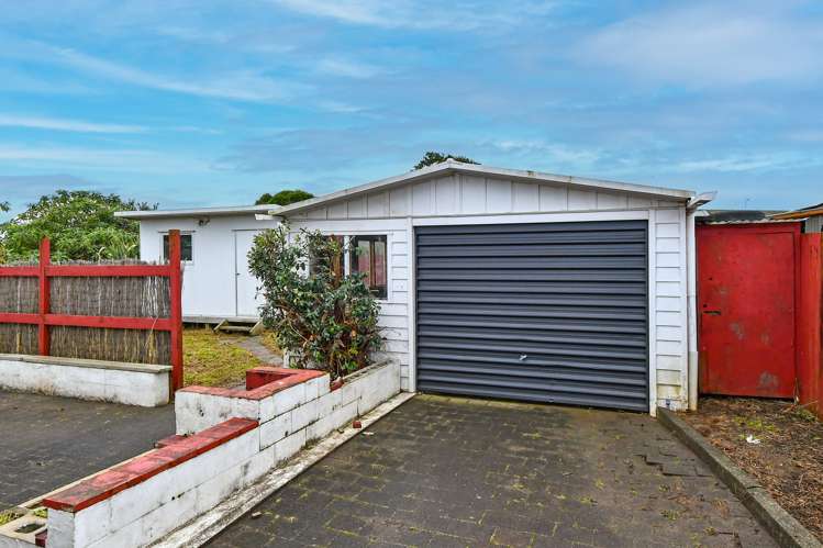 108 Finlayson Avenue Clendon Park_11