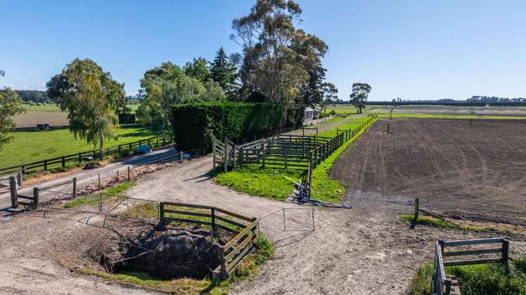 82 Dicks Road Sefton_12