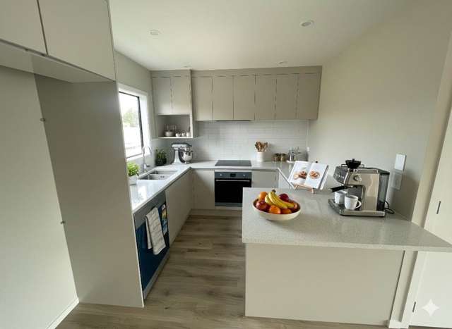 Executive Living - NEW PRICE