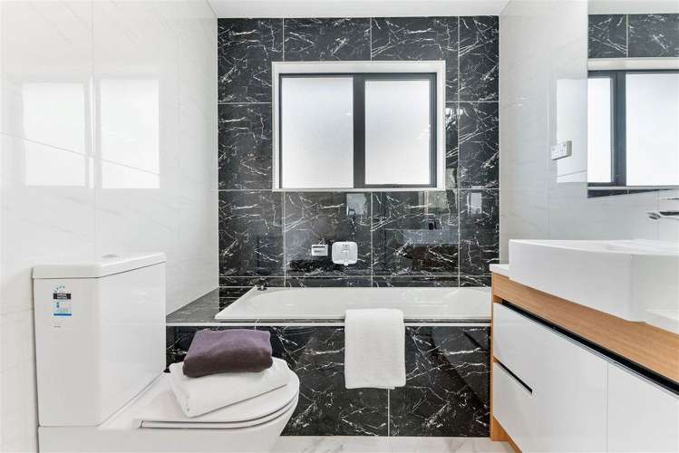 54 Peihinga Road Flat Bush_19