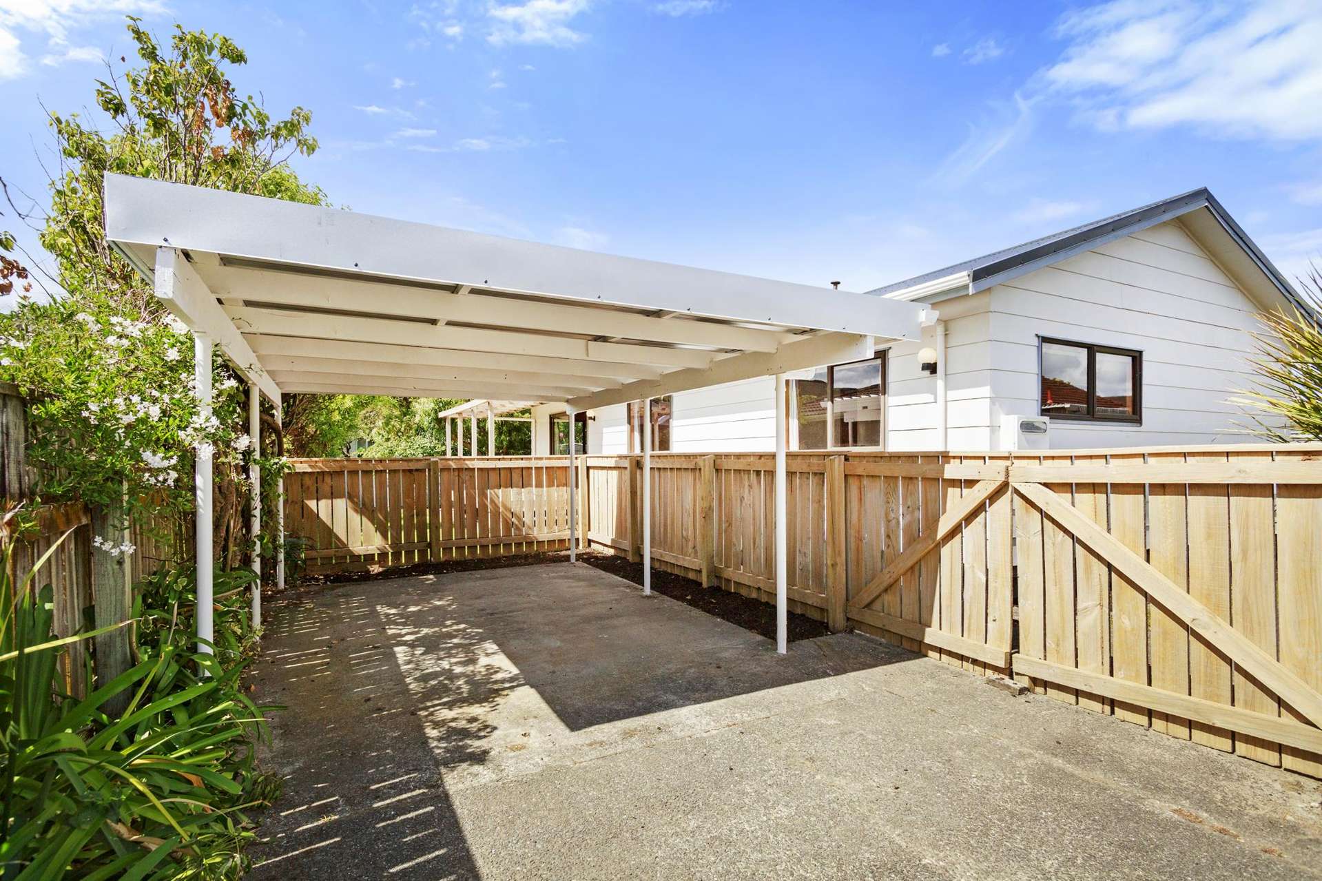 52A Cambridge Terrace Waiwhetu_0