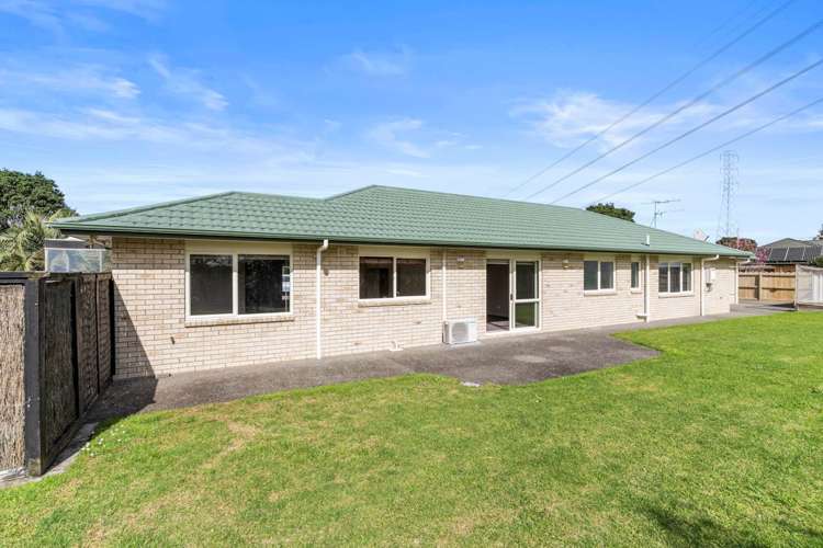 1 Takatu Place Takanini_35