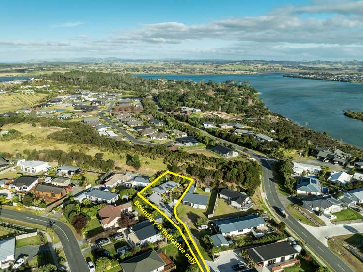 8F Norfolk Drive Mangawhai Heads_18