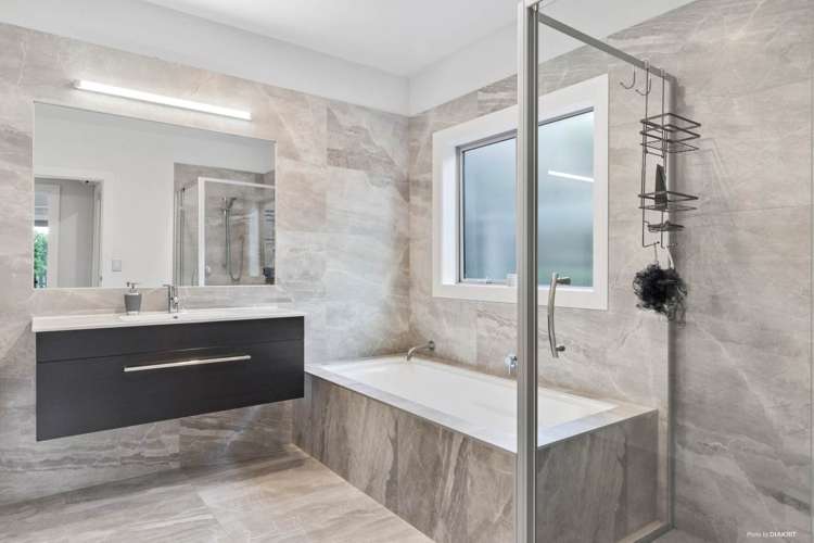 311a Upper Queen Street Pukekohe_13