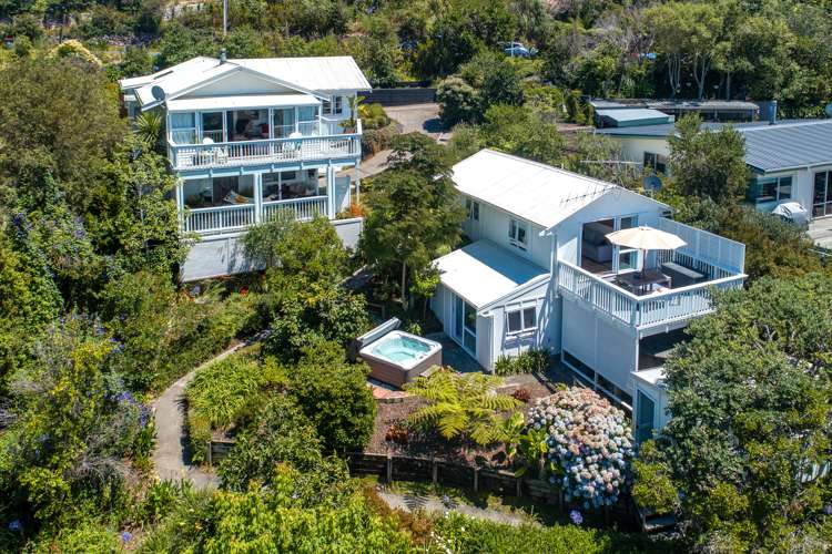 16 Tiri Road Oneroa_1