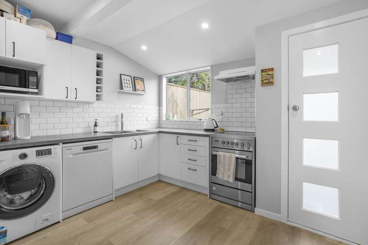 4/6 Richmond Street Petone_6