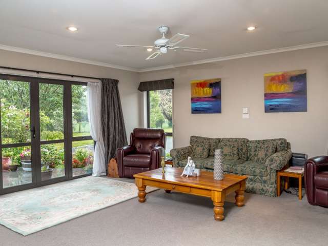 16d Willow Park Drive Opaki_4