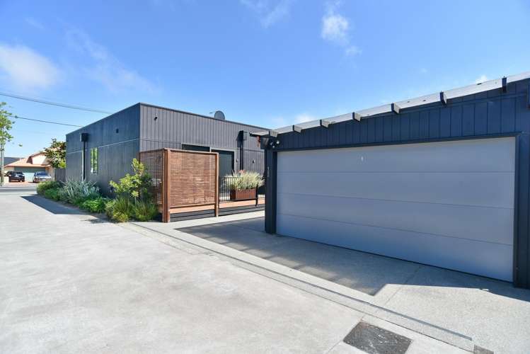 102 Hills Road Edgeware_17