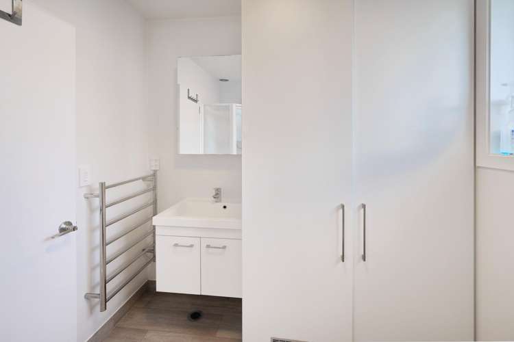 6/14 Buffon Street Waltham_10