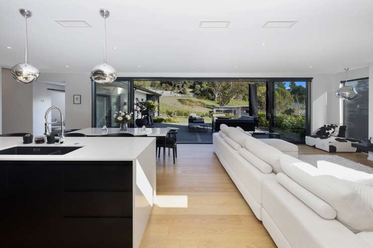 8 Saddle Vale Rise Halswell_8