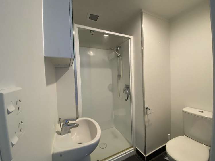 418/72 Nelson Street Auckland Central_13