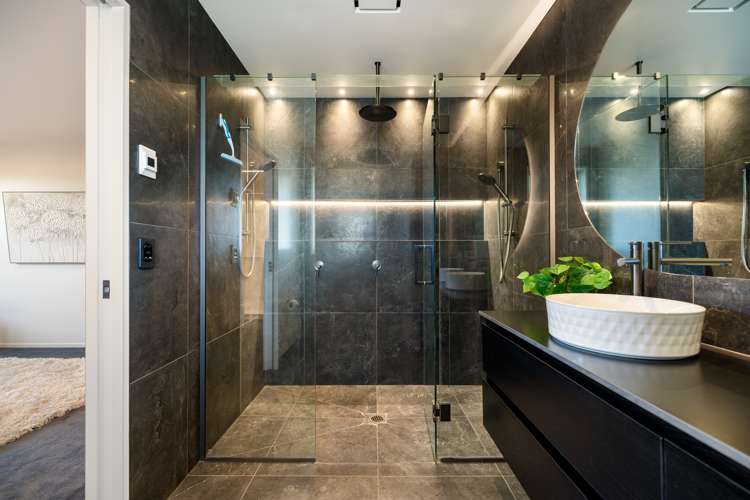 8 Plover Avenue Amberley_12