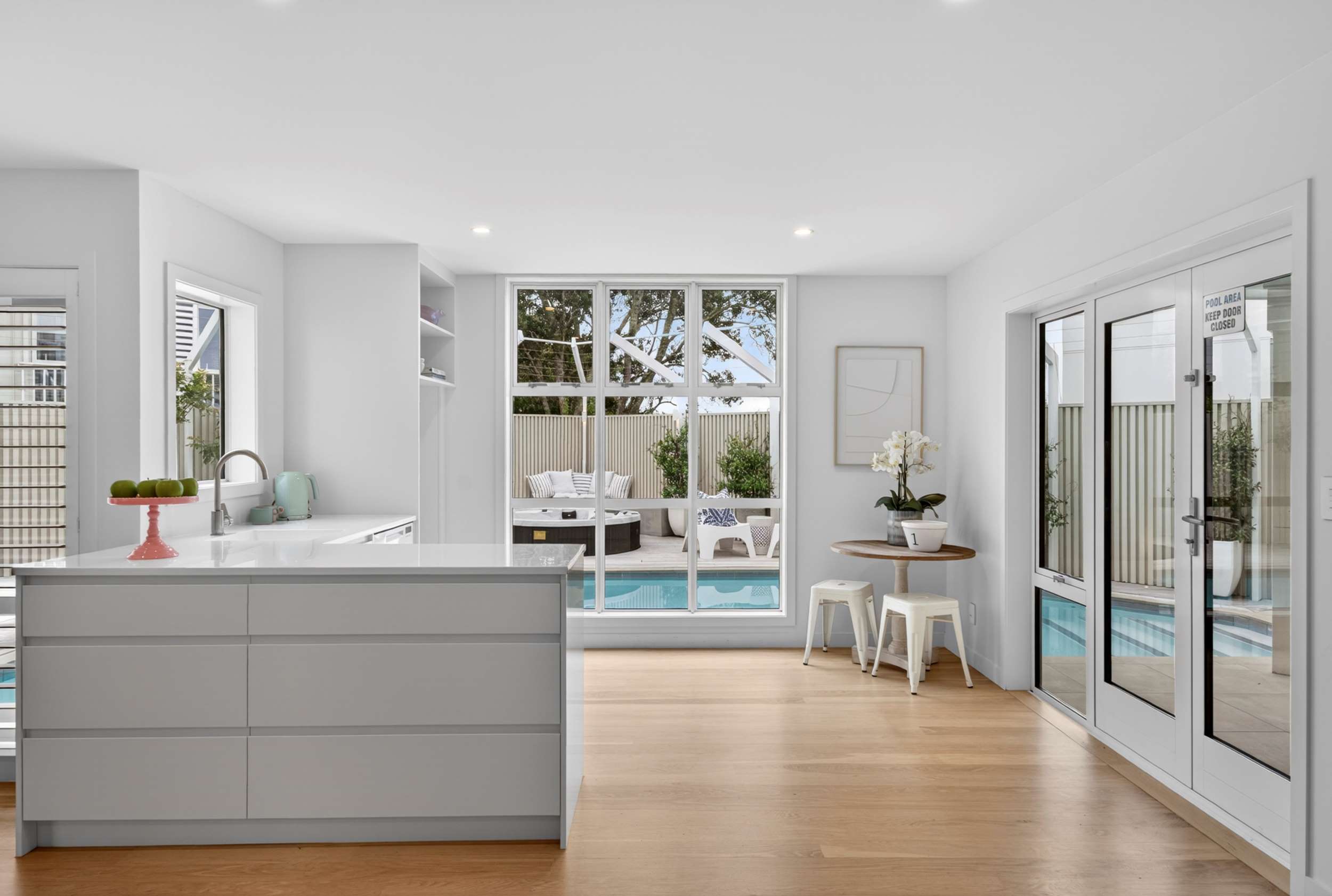 2/13 Walton Street in Remuera, Auckland