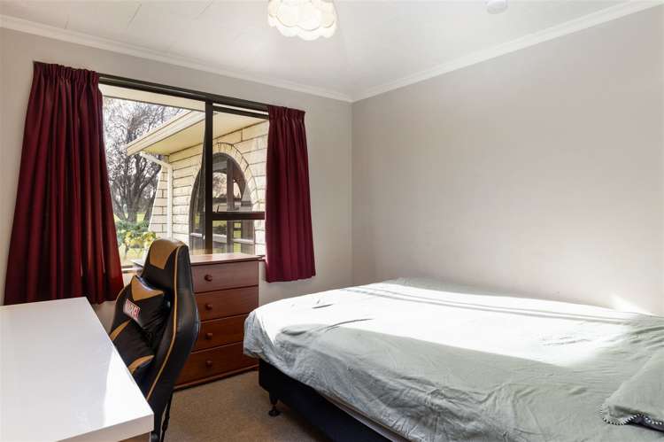 8 Rothwell Place Springlands_14