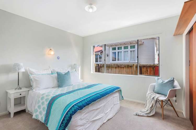 3/2 Mickle Street Te Atatu South_8