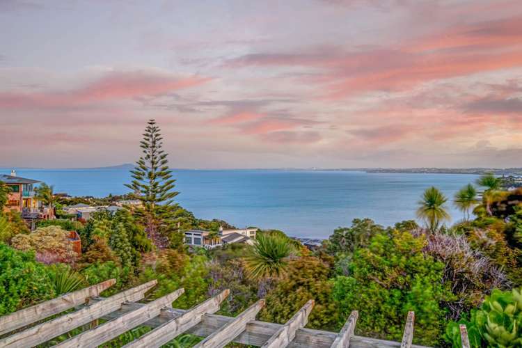 35 Roberts Road Matakatia_37