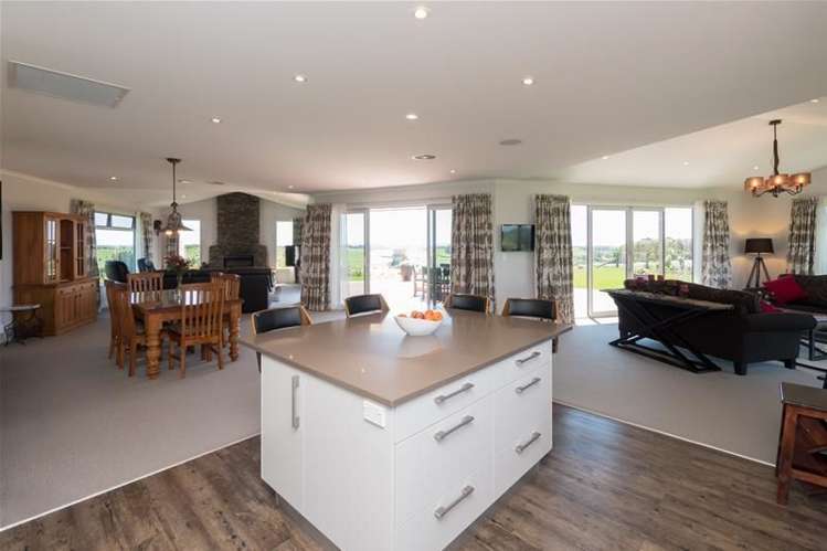 422 Upland Road Tarurutangi_7