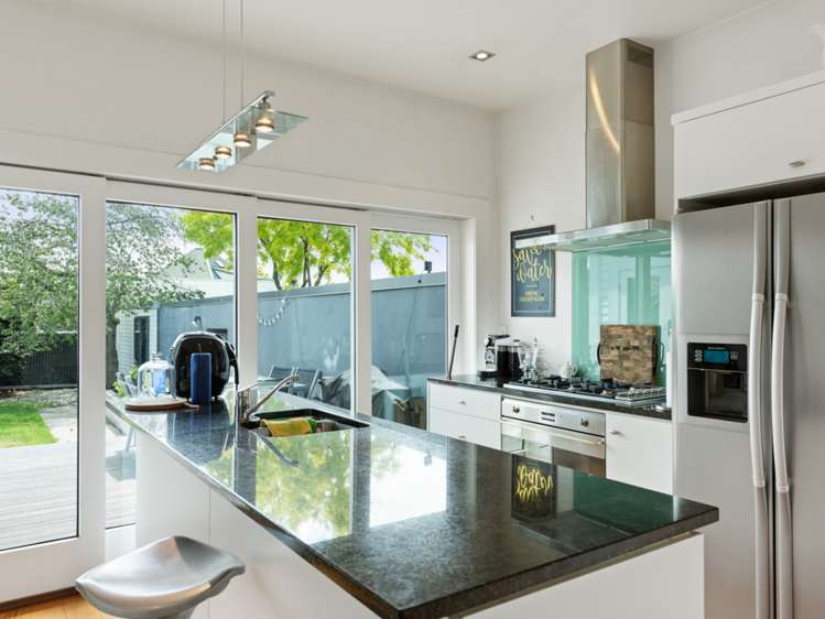 4 Monro Street Blenheim Central_5