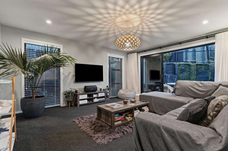14 Hayward Place_4