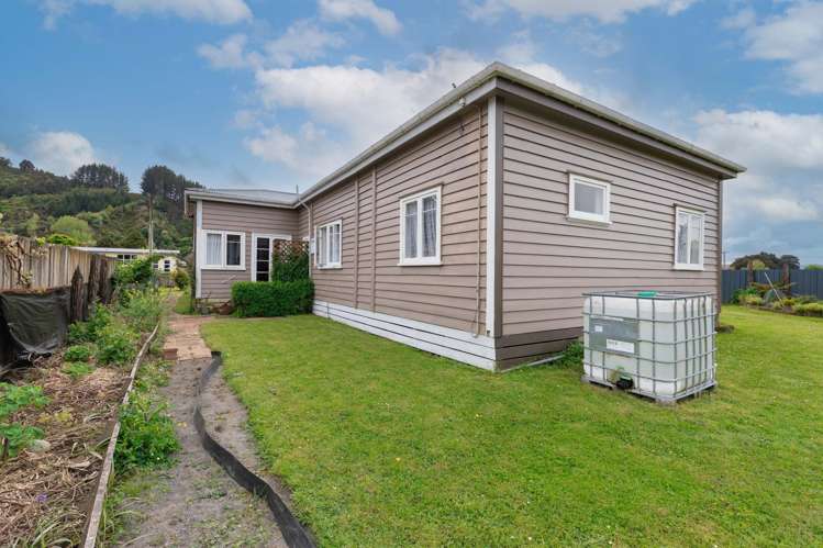 5 Wackrow Street Taumarunui_15