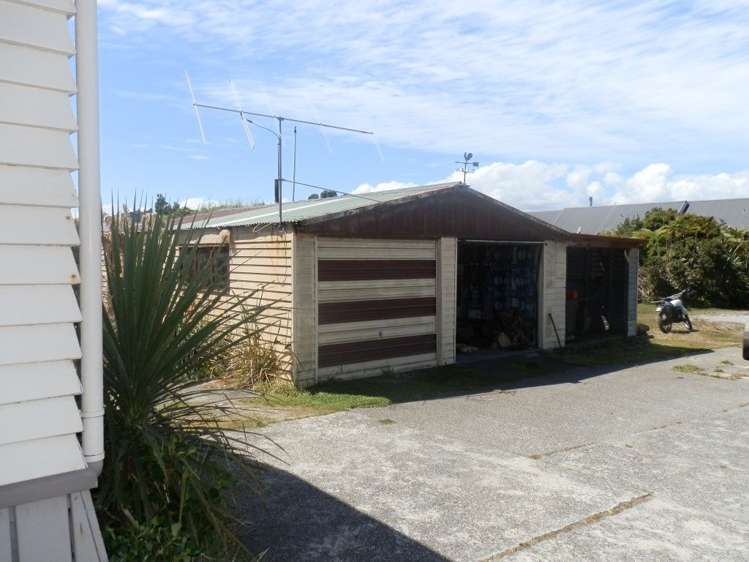 182 Revell Street Hokitika_6