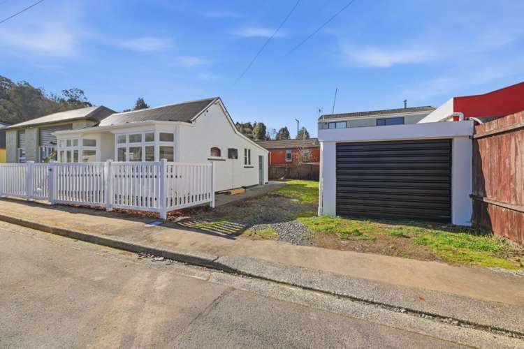 8 Cornhill Street_2