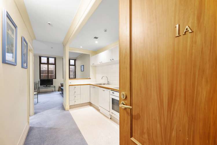 1a/16 The Terrace Wellington Central_10